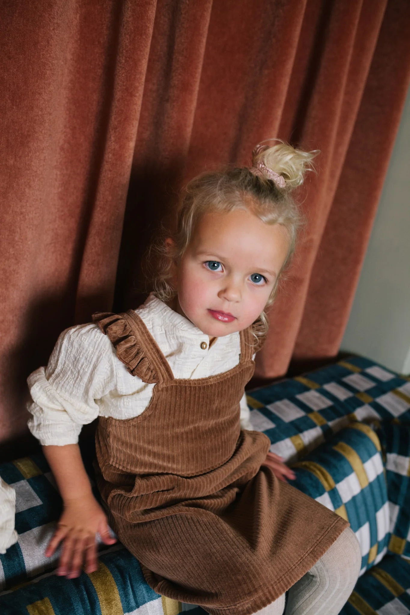 Blouse Cleo Woven White Embroidery vierkante print - Riffle Amsterdam