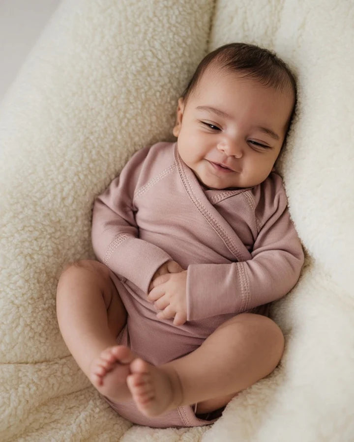 Wollen Overslagromper lange mouw – Merinowol - Misty Rose